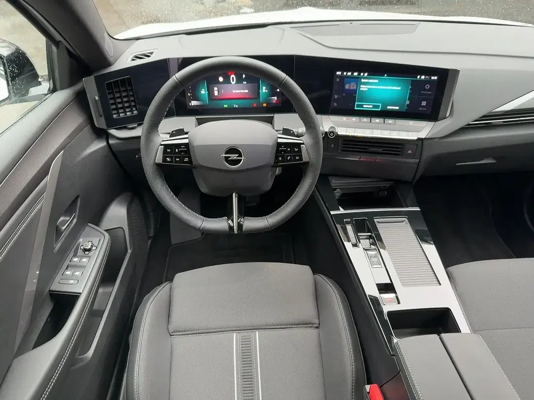 Opel Astra - Thumbnail 7