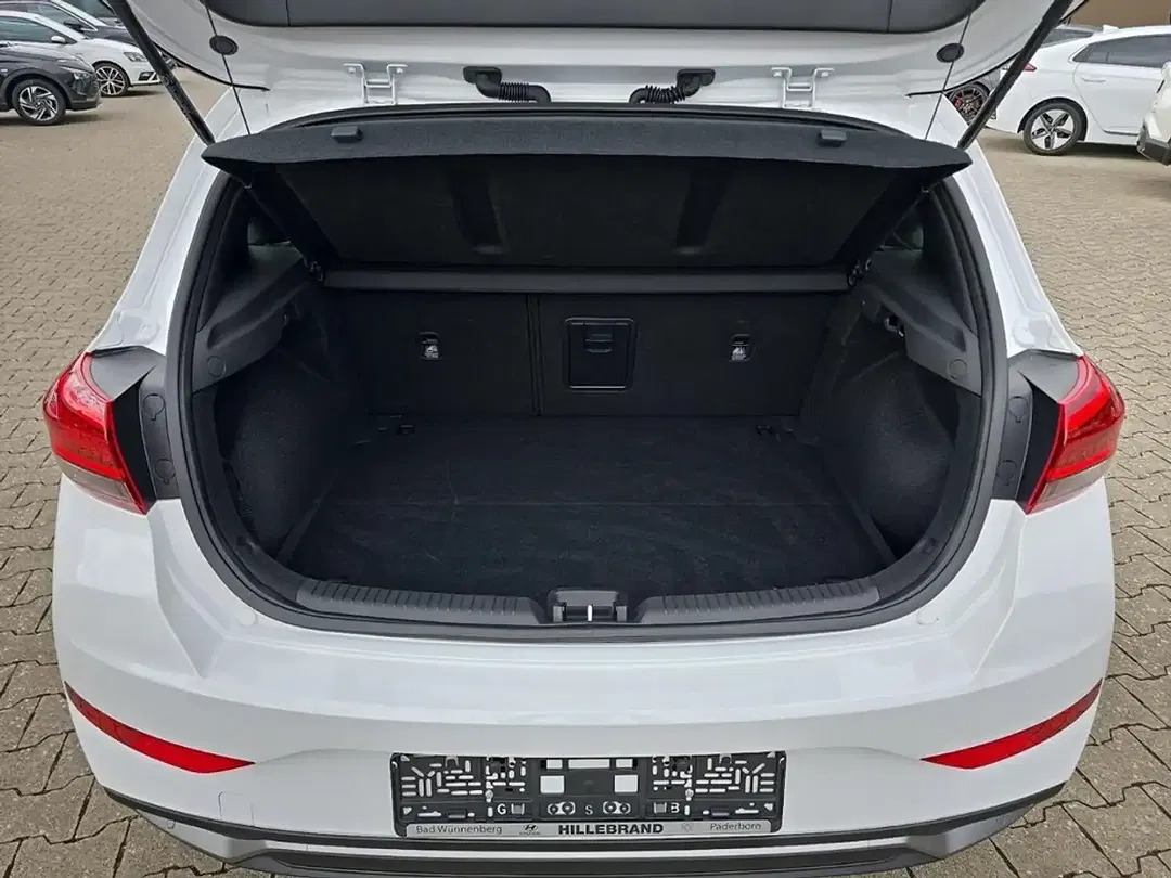 Hyundai i30 - Thumbnail 12