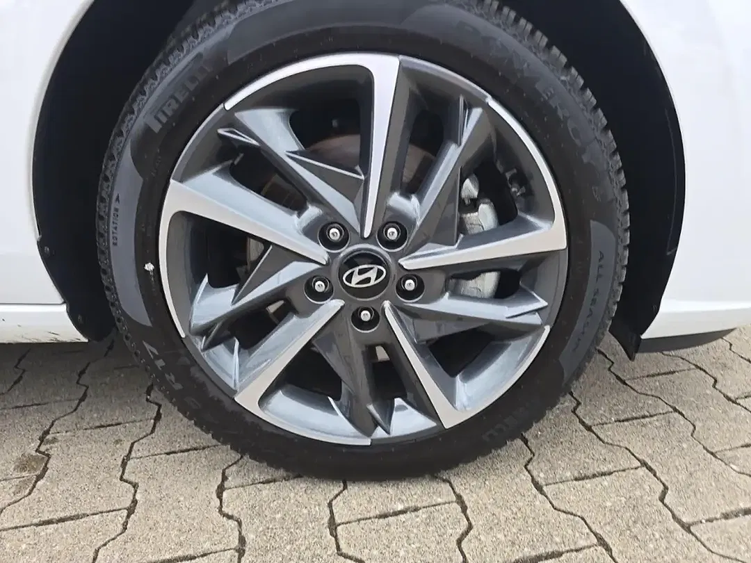 Hyundai i30 - Thumbnail 15