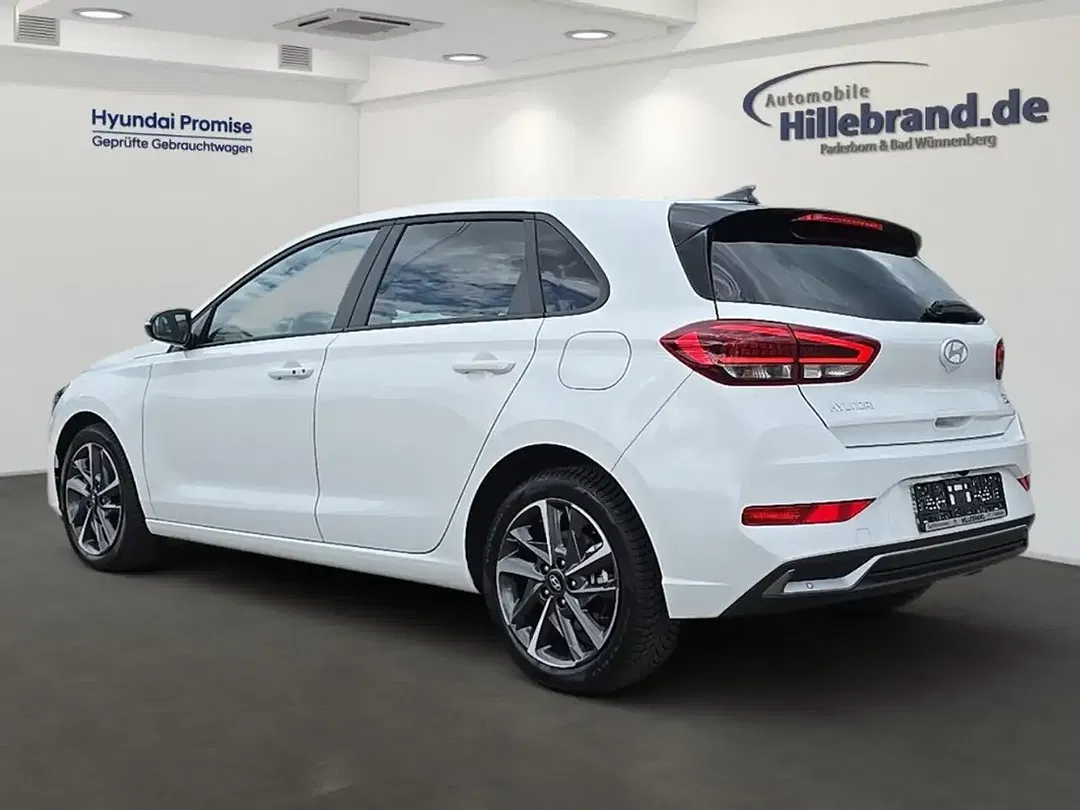 Hyundai i30 - Thumbnail 4