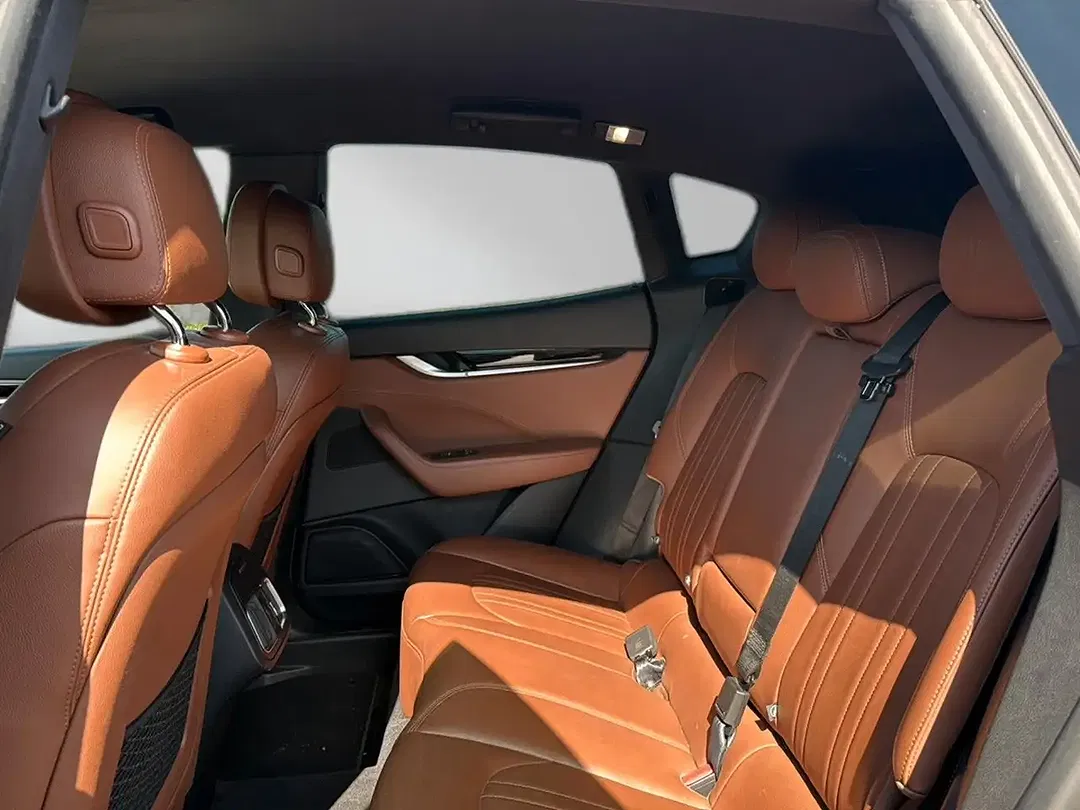 Maserati Levante - Thumbnail 13