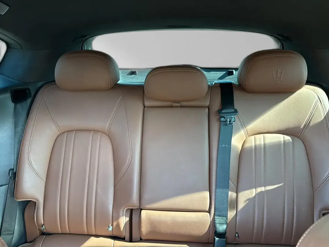 Maserati Levante - Thumbnail 14