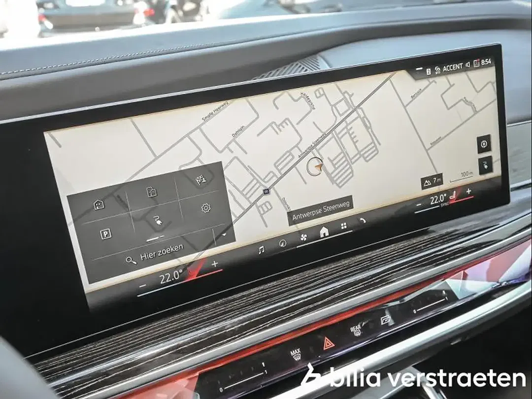 BMW i7 - Thumbnail 14