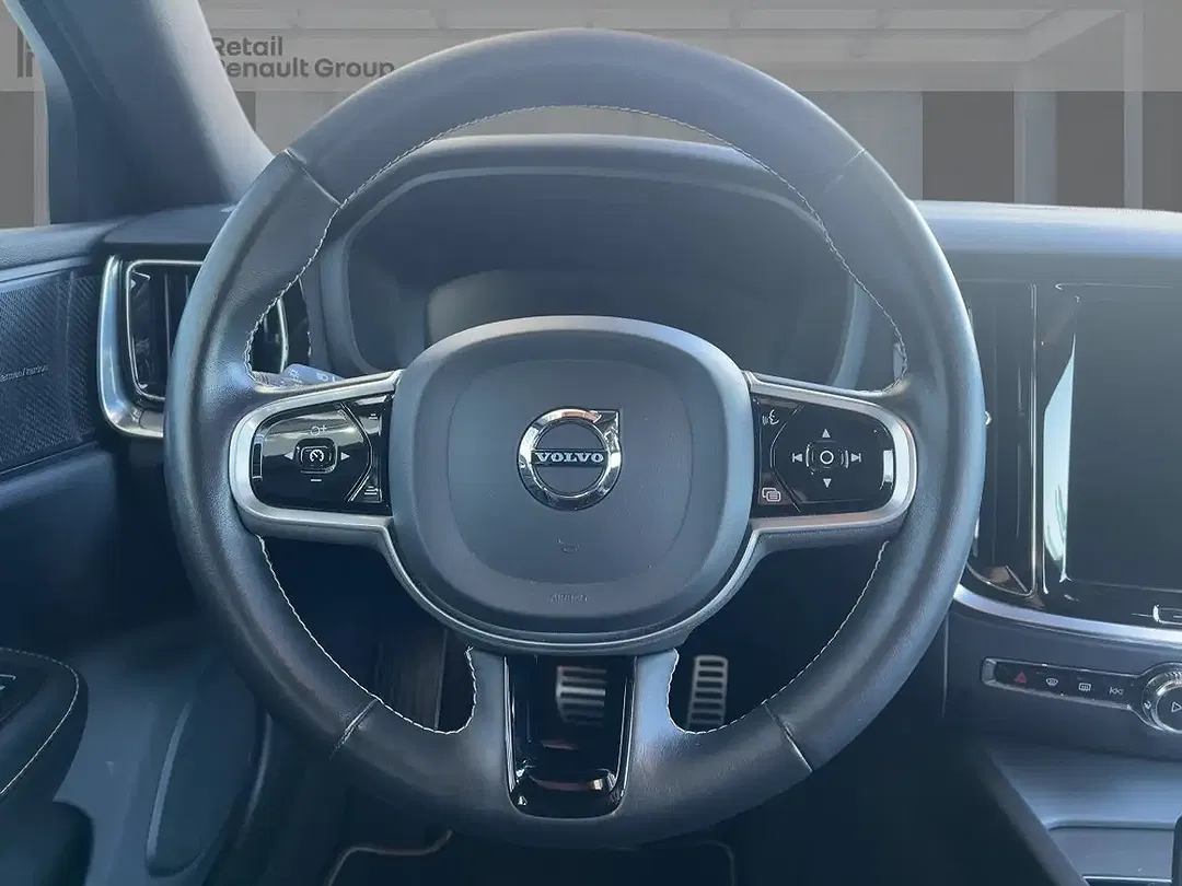 Volvo S60 - Thumbnail 6