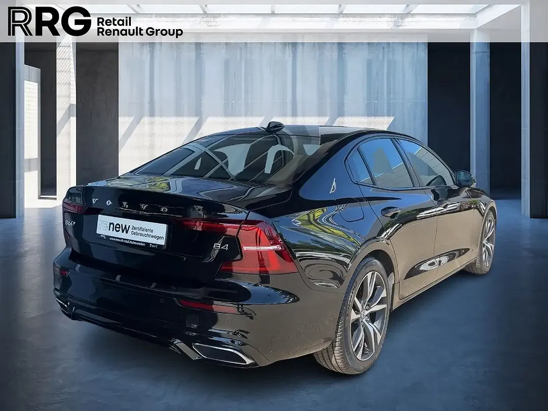 Volvo S60 - Thumbnail 3