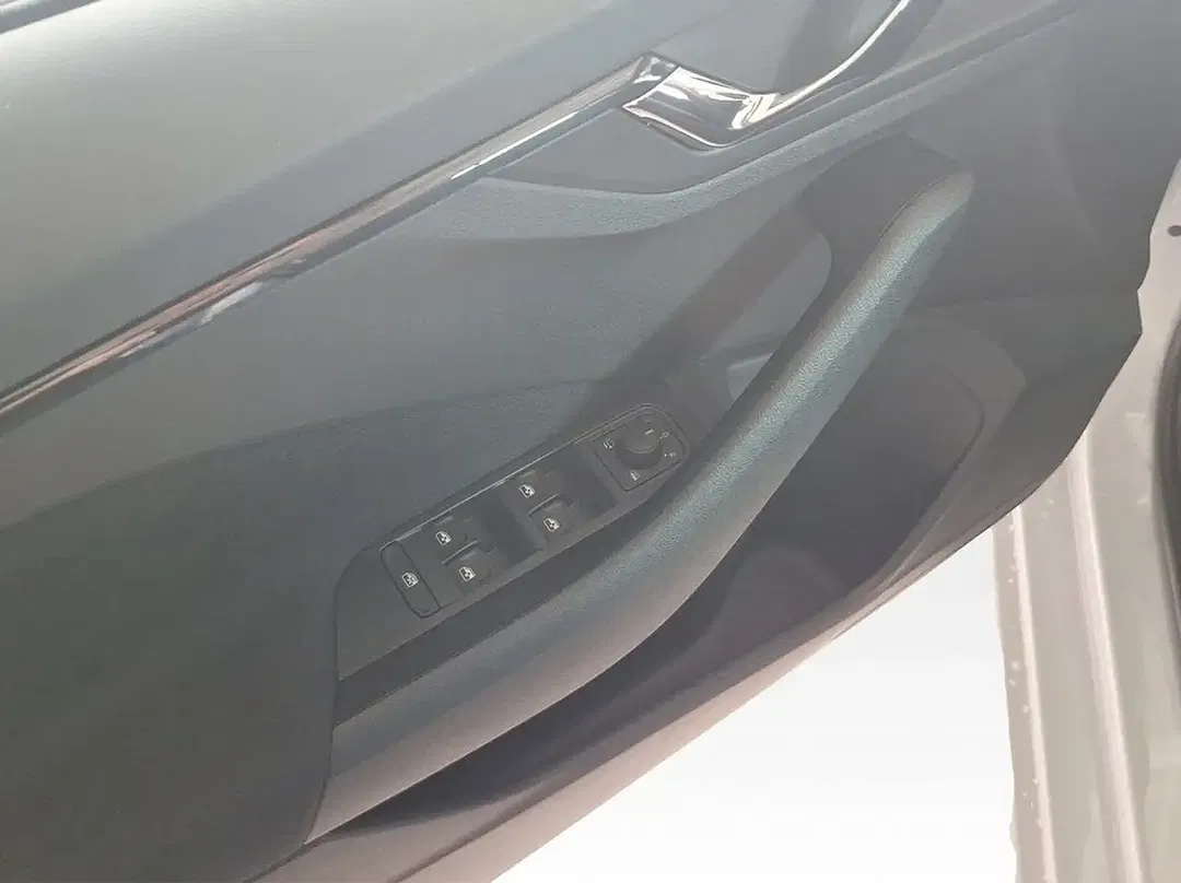 Skoda Scala - Thumbnail 10