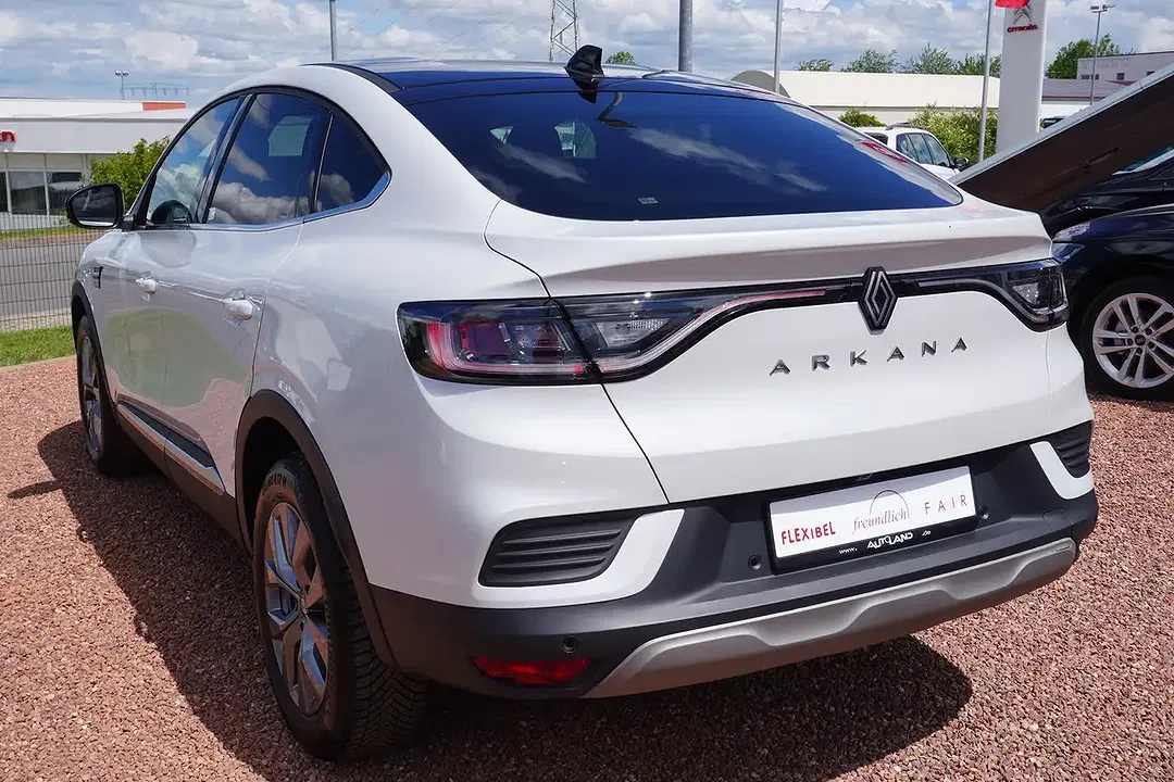 Renault Arkana - Thumbnail 2