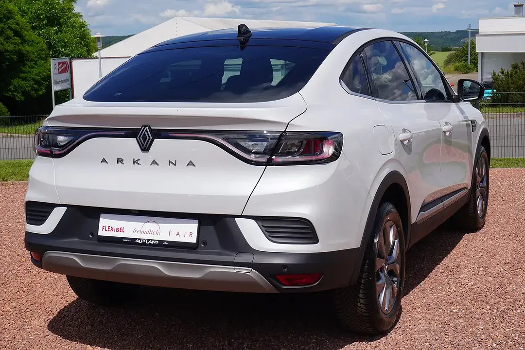 Renault Arkana - Thumbnail 4