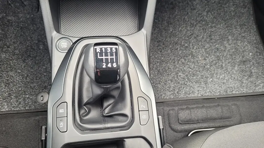 Kia K4 - Thumbnail 11