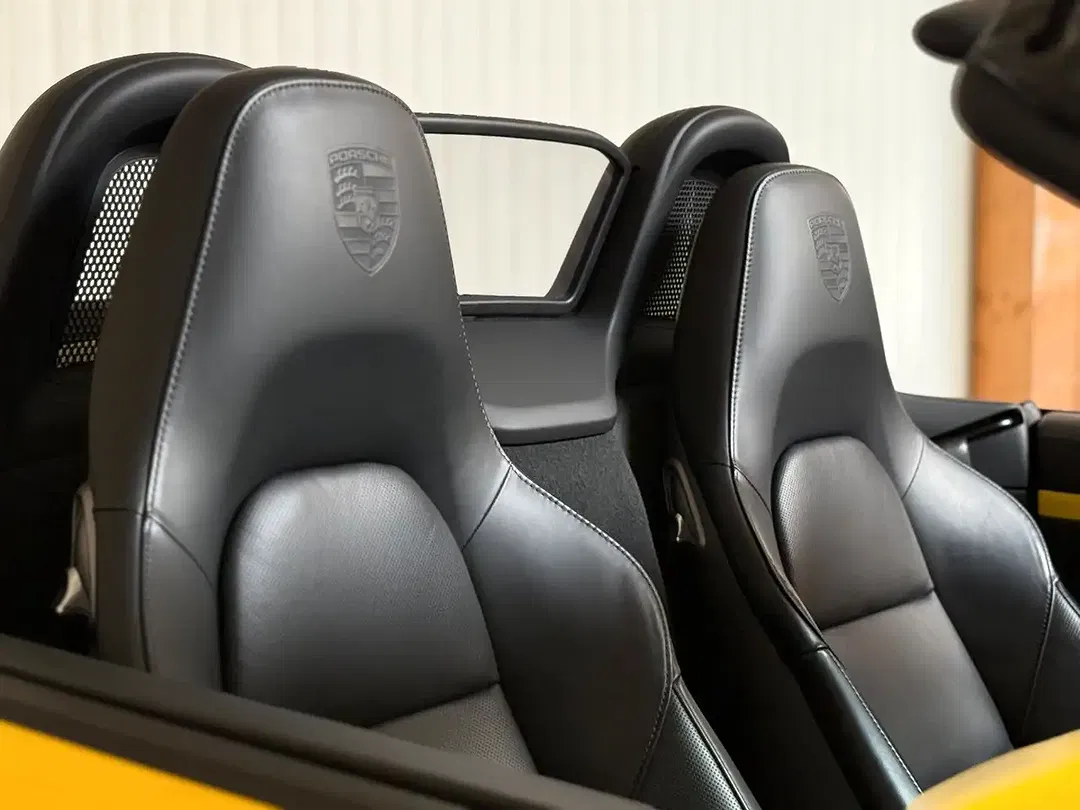 Porsche Boxster - Thumbnail 6