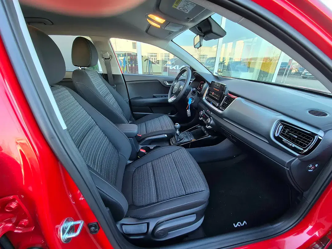 Kia Stonic - Thumbnail 11