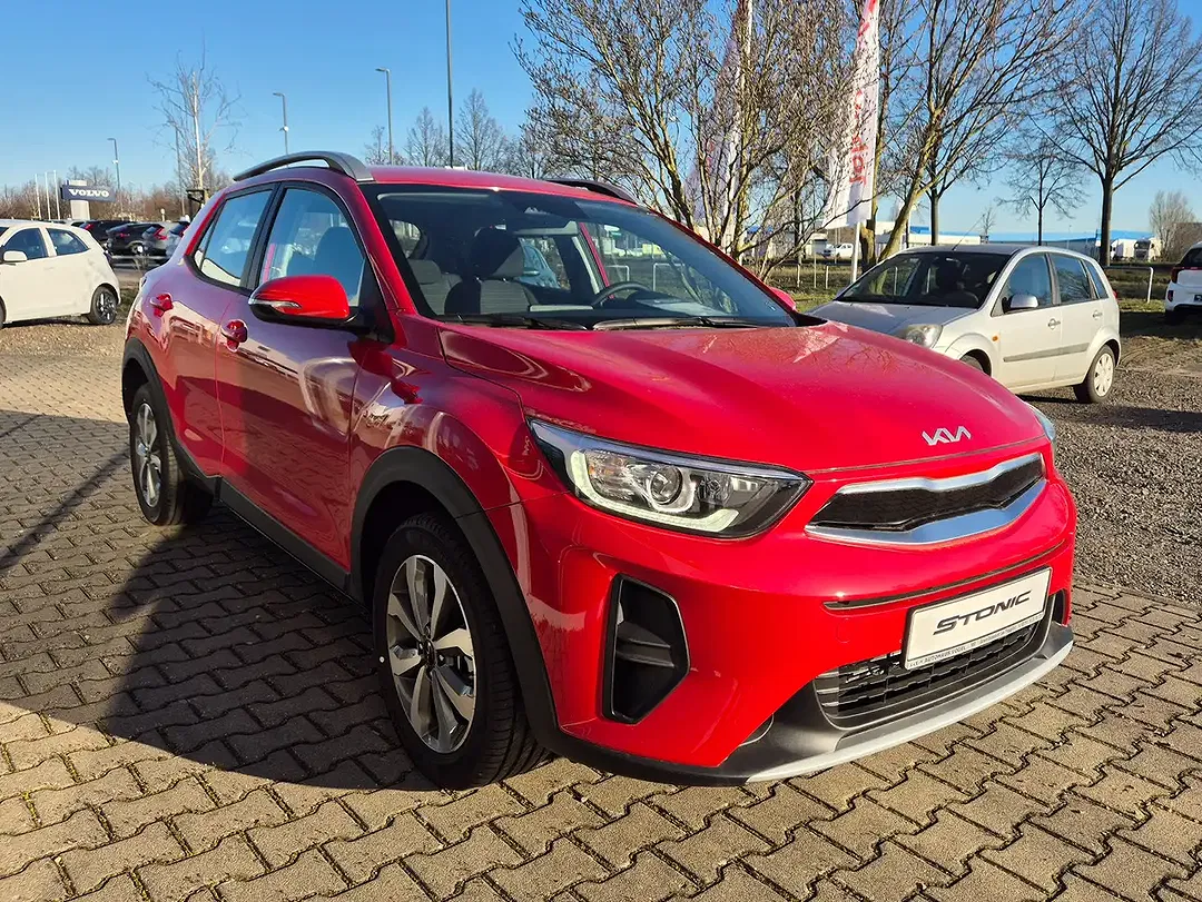 Kia Stonic - Thumbnail 2