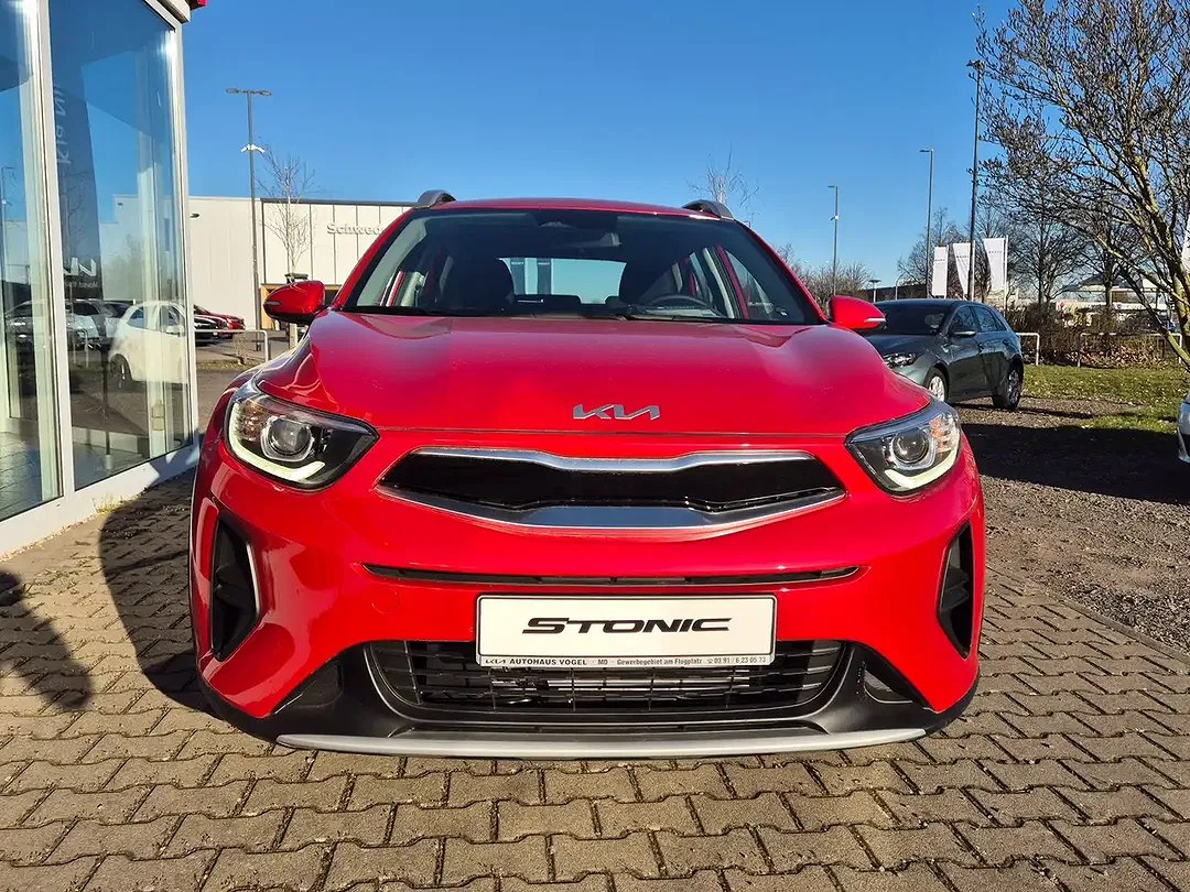 Kia Stonic - Thumbnail 3