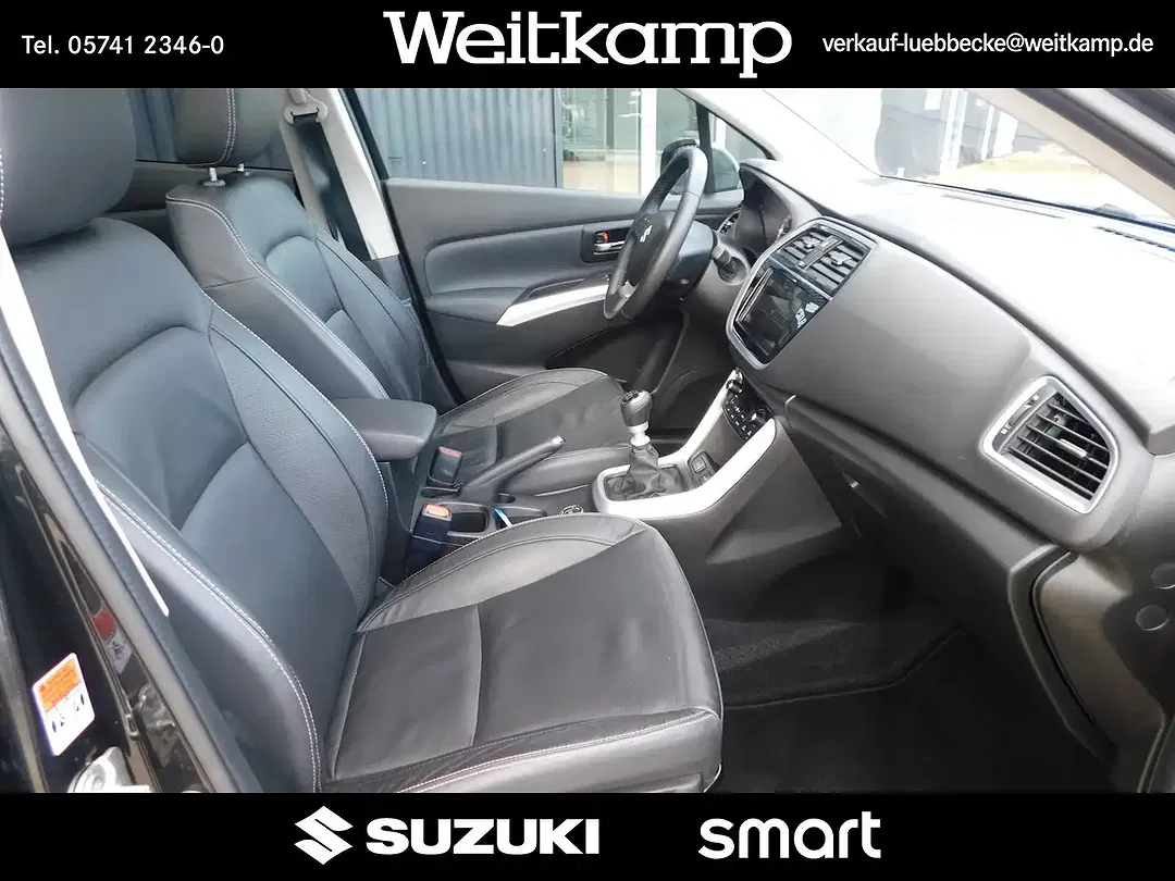 Suzuki SX4 S-Cross - Thumbnail 8