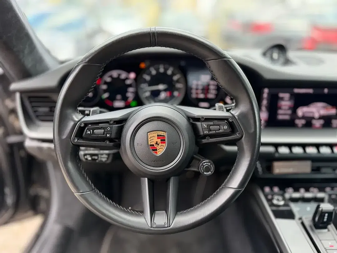 Porsche 992 - Thumbnail 18