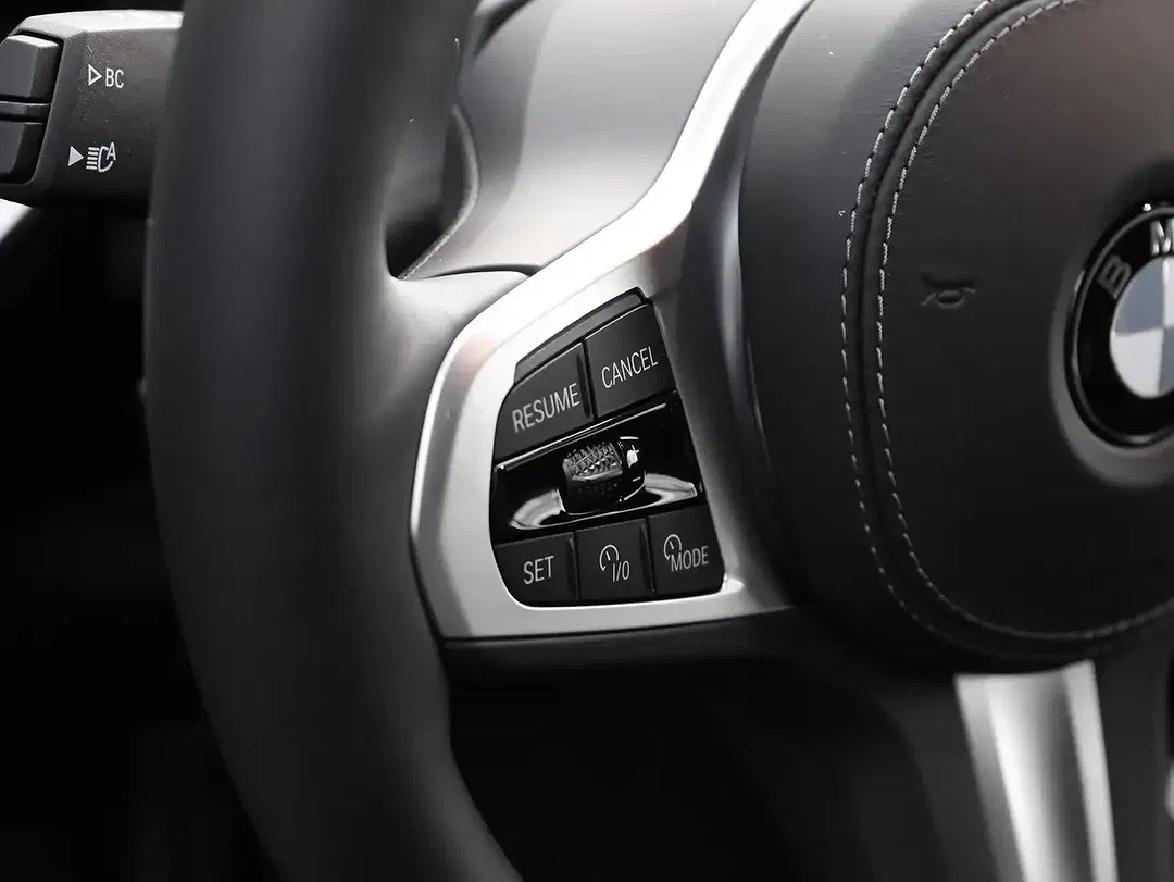 BMW X5 - Thumbnail 10