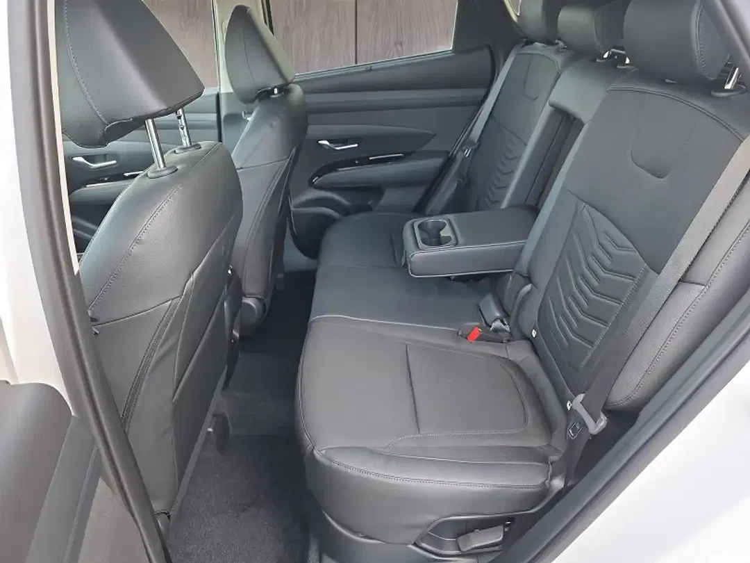 Hyundai TUCSON - Thumbnail 15
