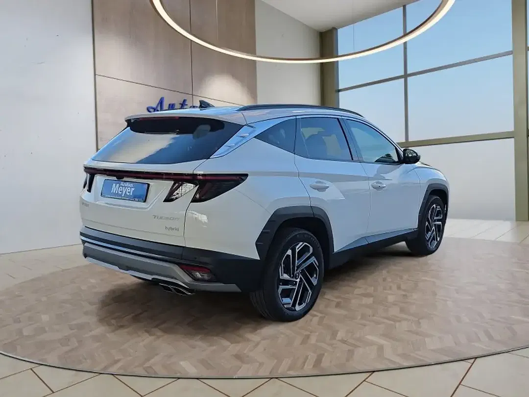 Hyundai TUCSON - Thumbnail 5