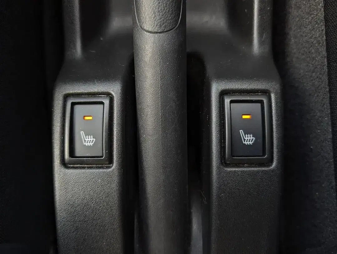 Suzuki Swift - Thumbnail 12