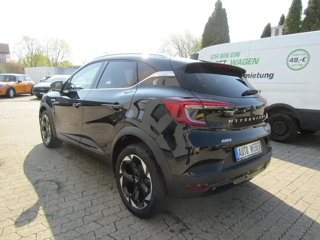 Mitsubishi ASX - Thumbnail 3