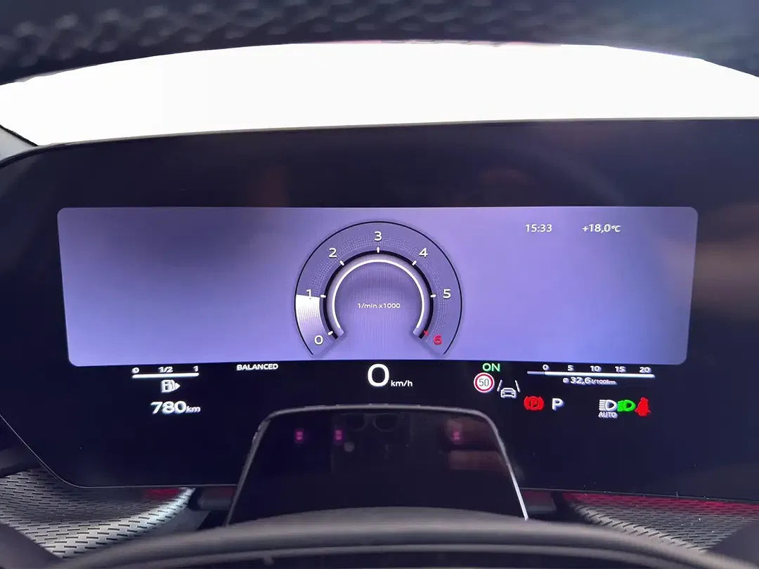 Audi Q5 - Thumbnail 11