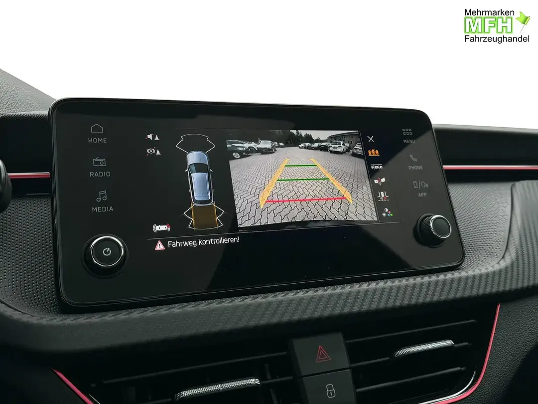 Skoda Kamiq - Thumbnail 14