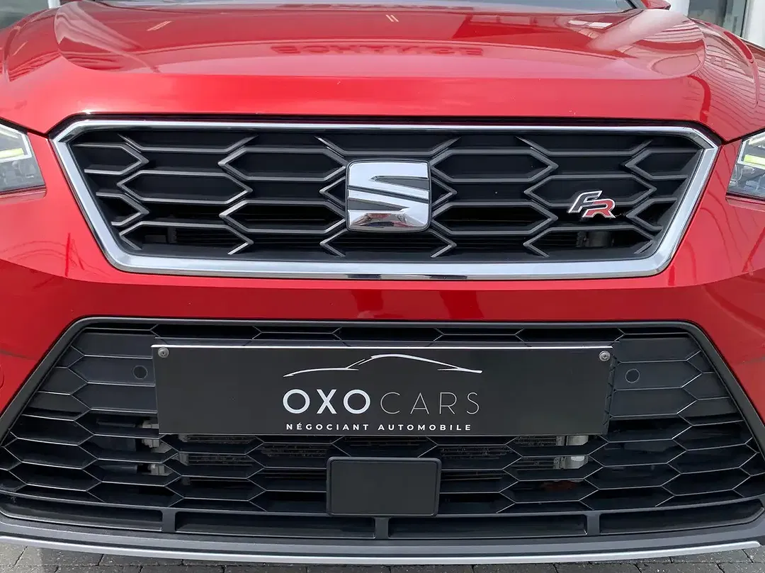 SEAT Arona - Thumbnail 3