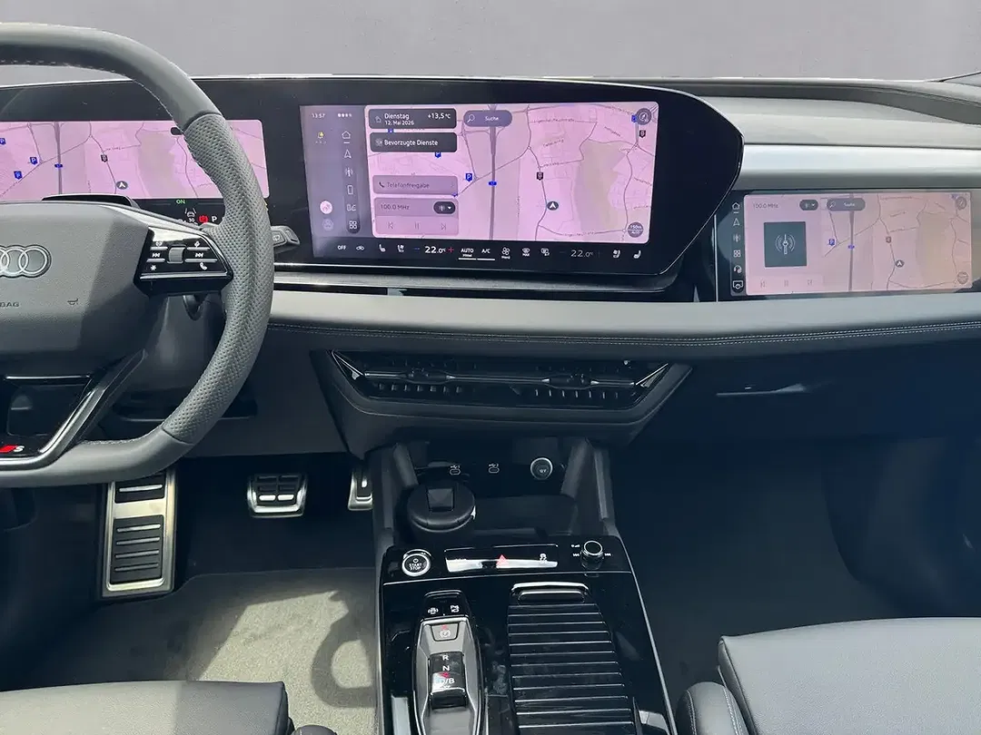 Audi e-tron - Thumbnail 11