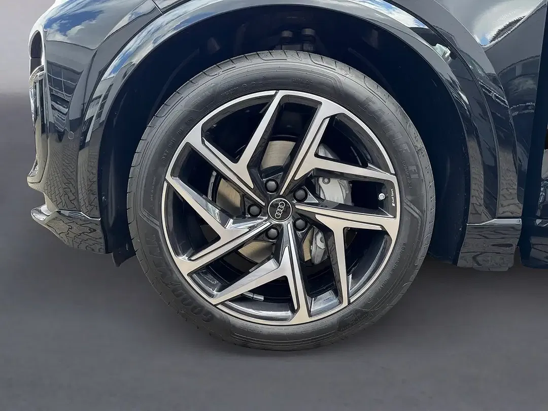 Audi e-tron - Thumbnail 14