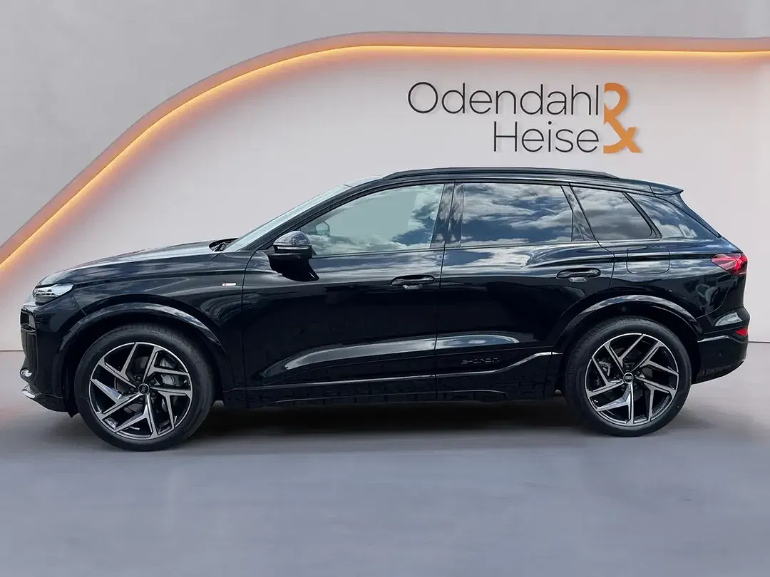 Audi e-tron - Thumbnail 2