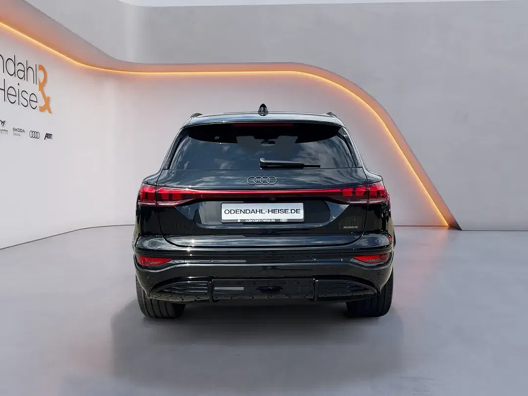 Audi e-tron - Thumbnail 4