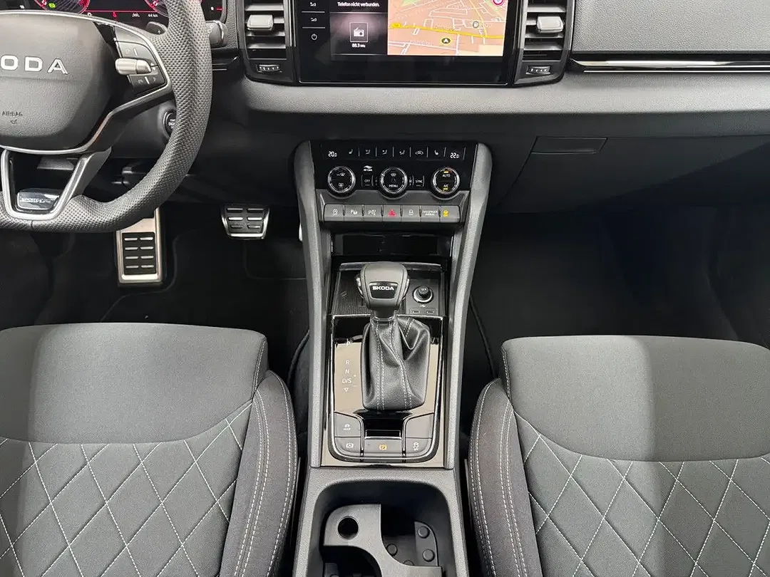 Skoda Karoq - Thumbnail 8