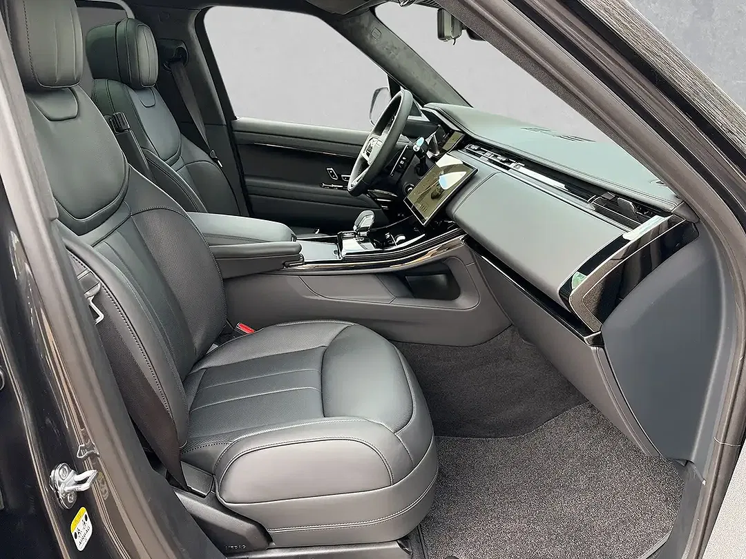 Land Rover Range Rover Sport - Thumbnail 3