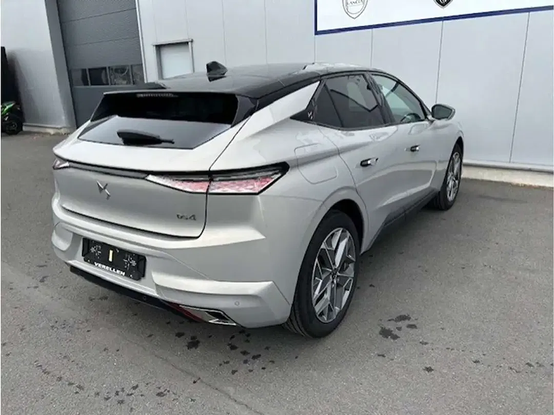 DS Automobiles DS 4 - Thumbnail 5