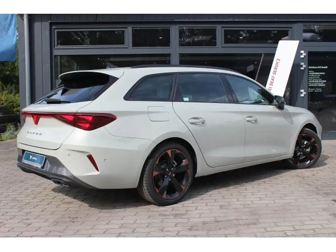 CUPRA Leon - Thumbnail 6