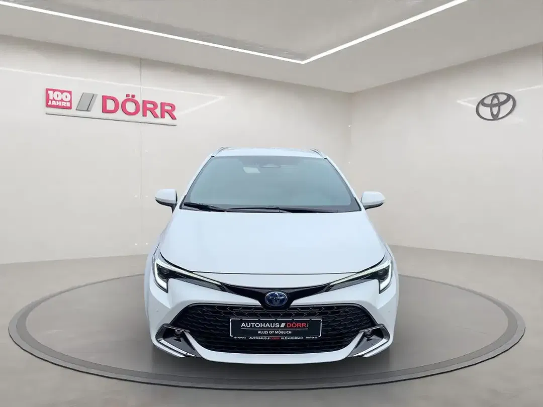 Toyota Corolla - Thumbnail 8
