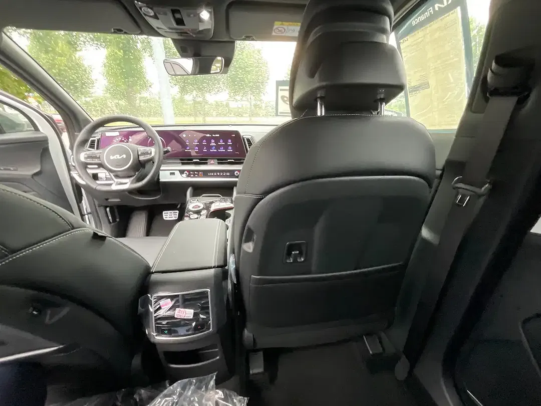 Kia Sportage - Thumbnail 12