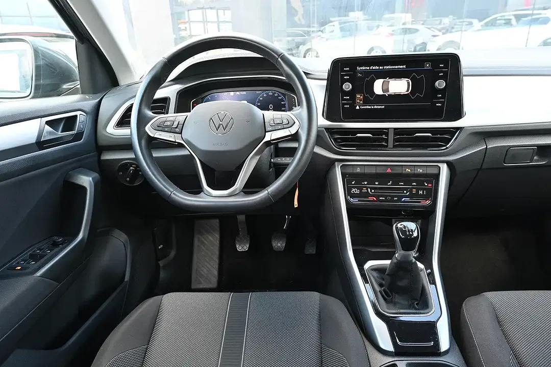 Volkswagen T-Roc - Thumbnail 12