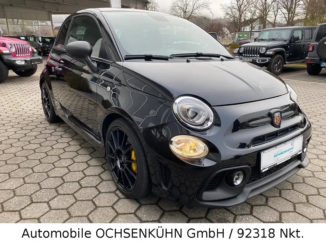 Abarth 695 - Thumbnail 4