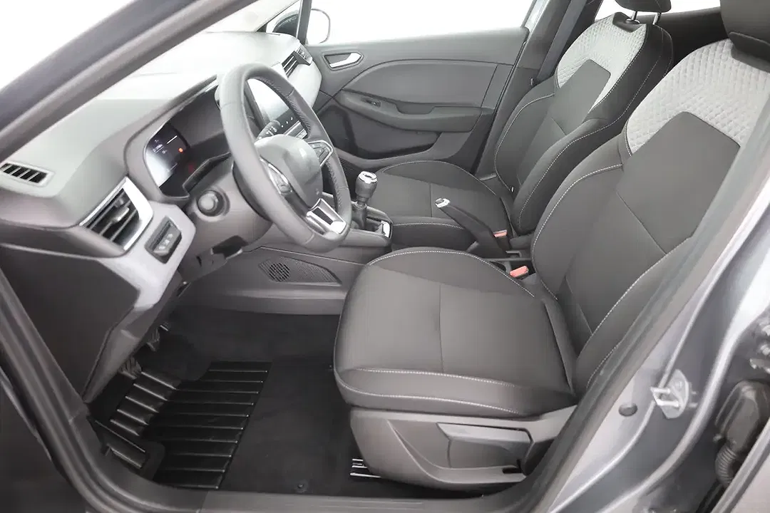 Renault Clio - Thumbnail 22
