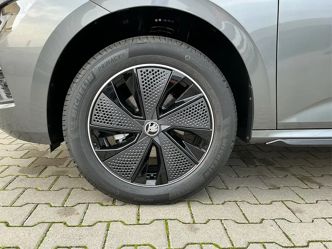 Skoda Kamiq - Thumbnail 10
