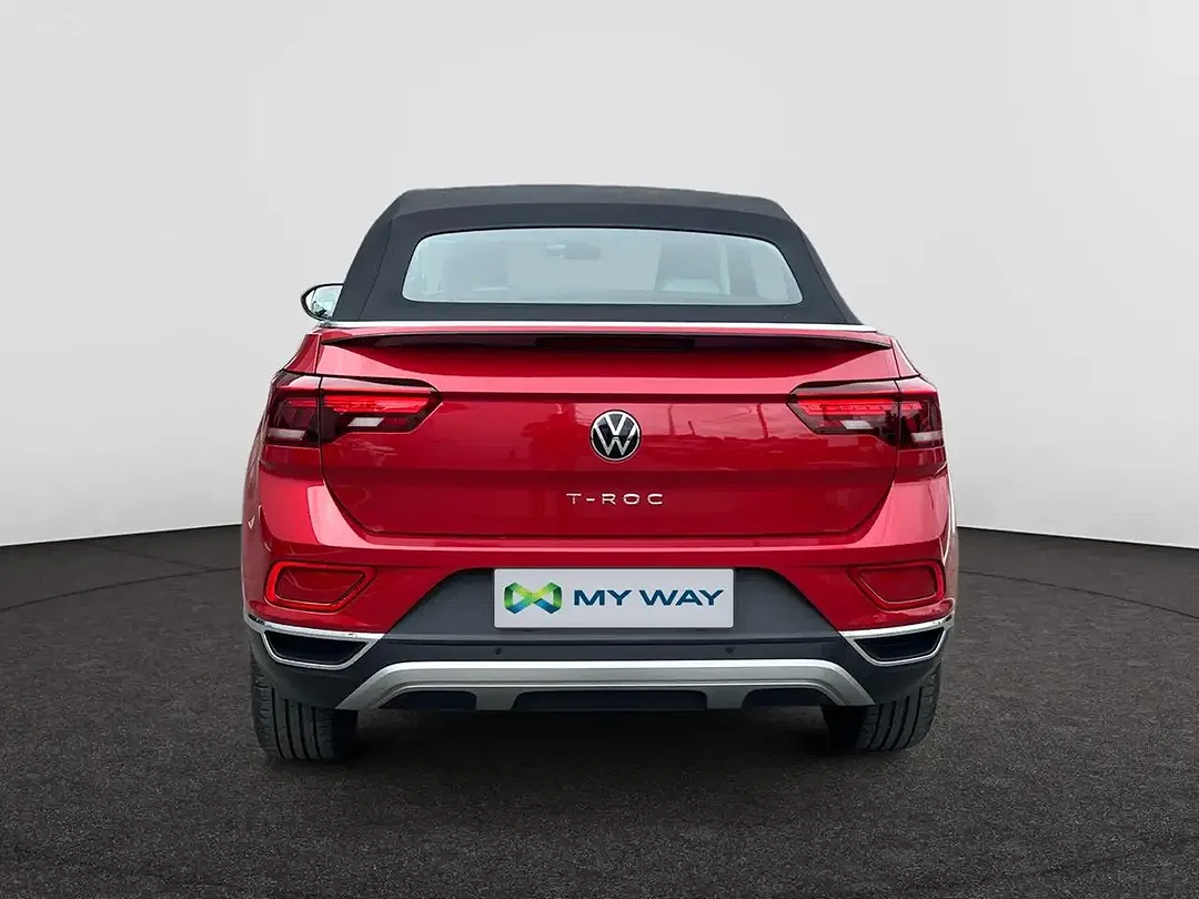 Volkswagen T-Roc - Thumbnail 4