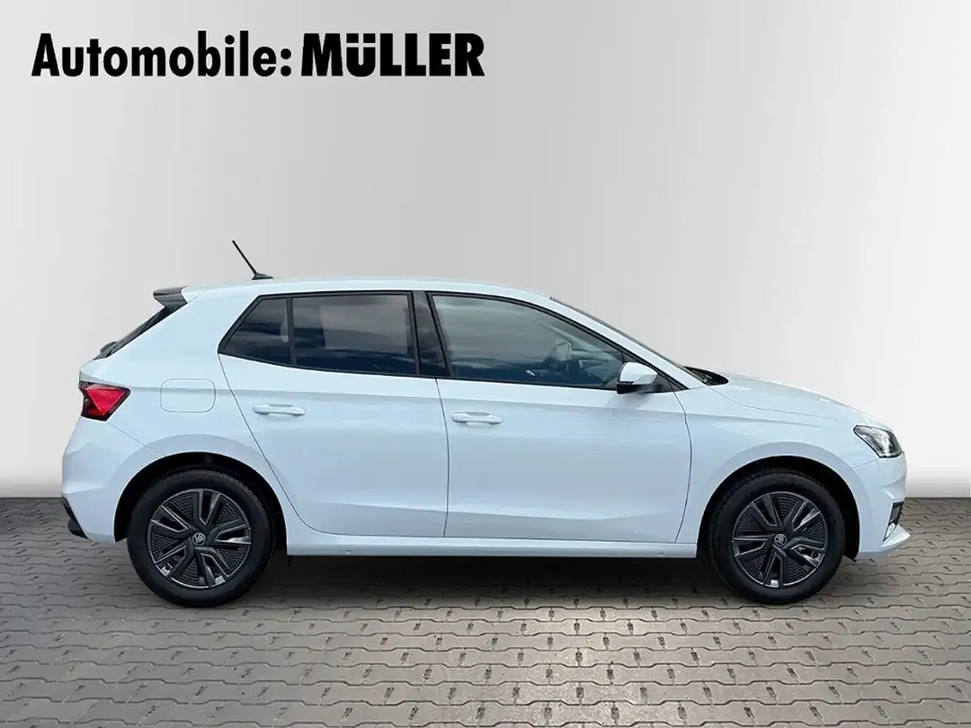 Skoda Fabia - Thumbnail 4