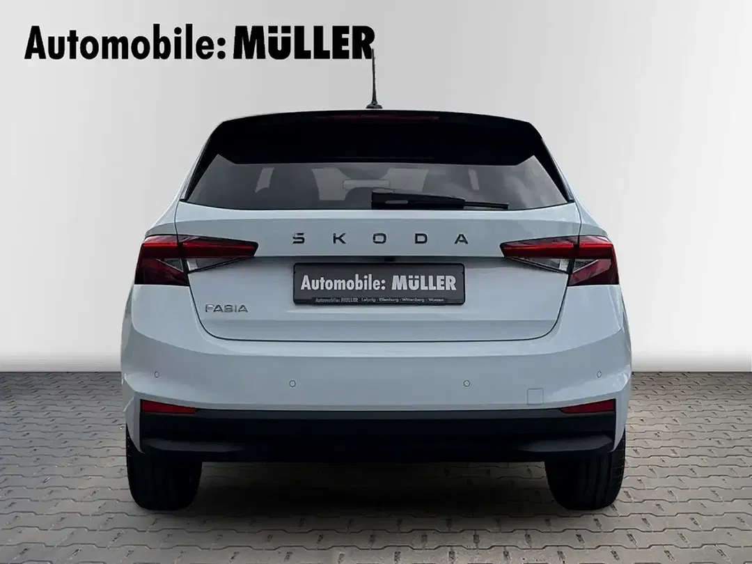 Skoda Fabia - Thumbnail 5