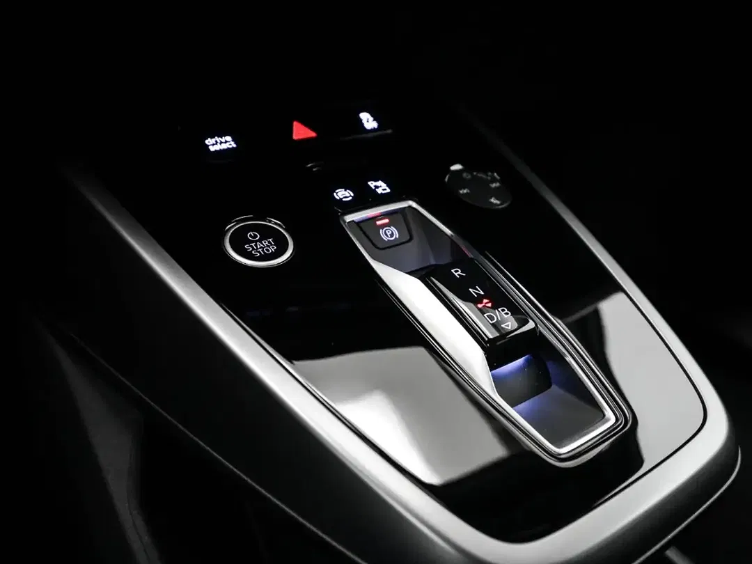 Audi Q4 e-tron - Thumbnail 15