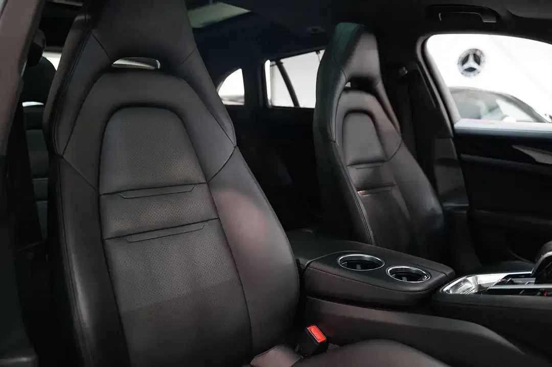 Porsche Panamera - Thumbnail 13
