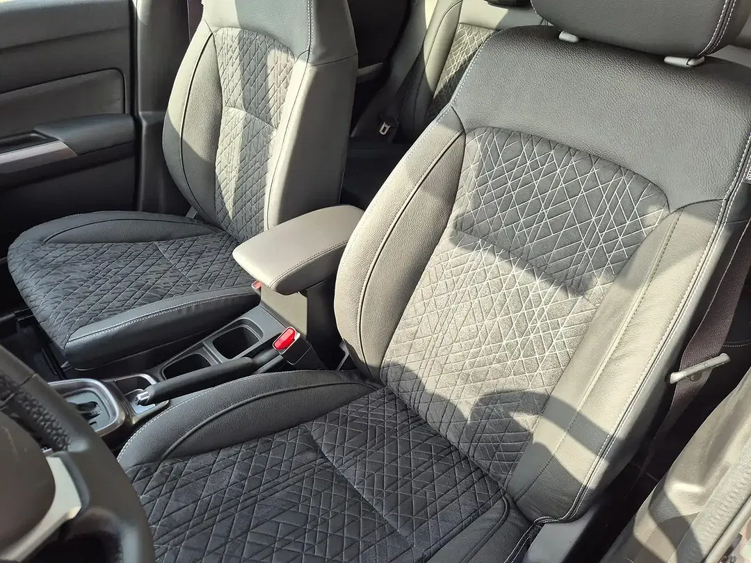 Suzuki Vitara - Thumbnail 11