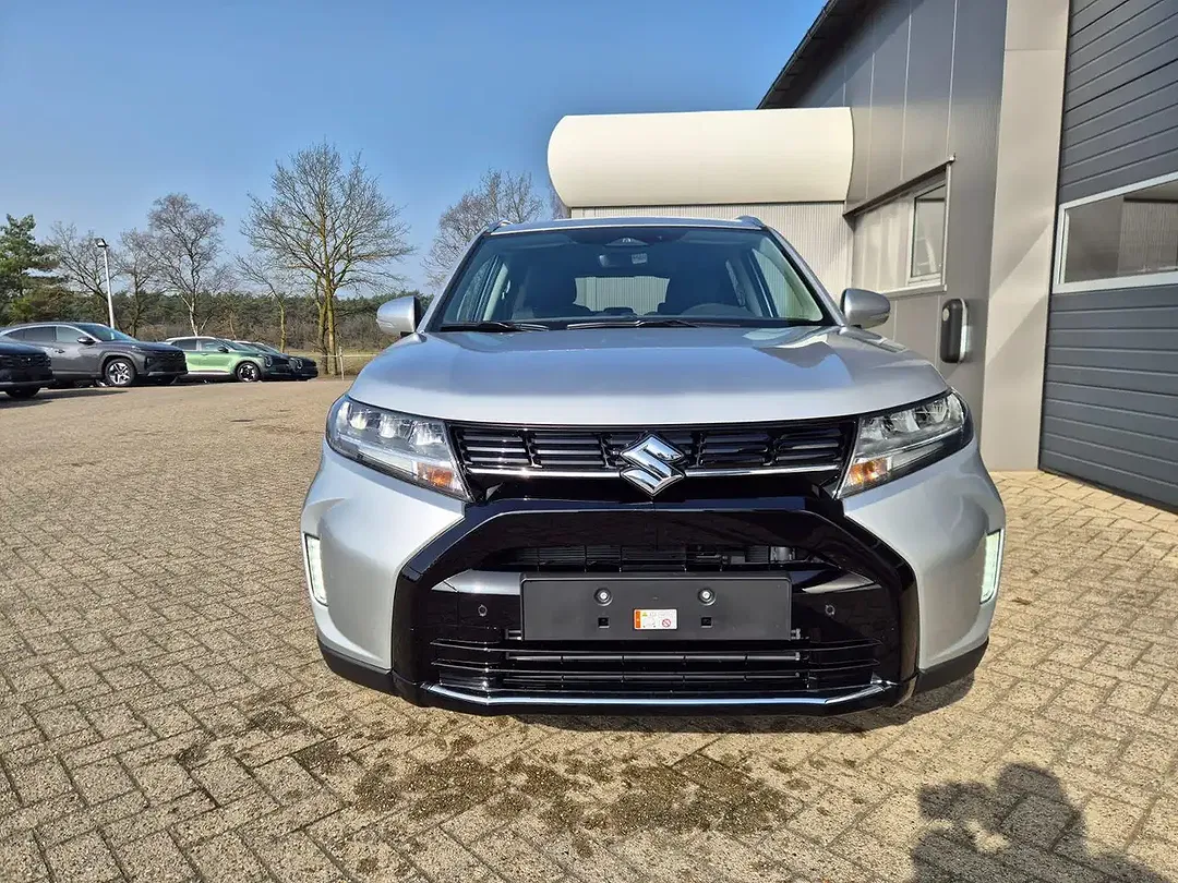 Suzuki Vitara - Thumbnail 8