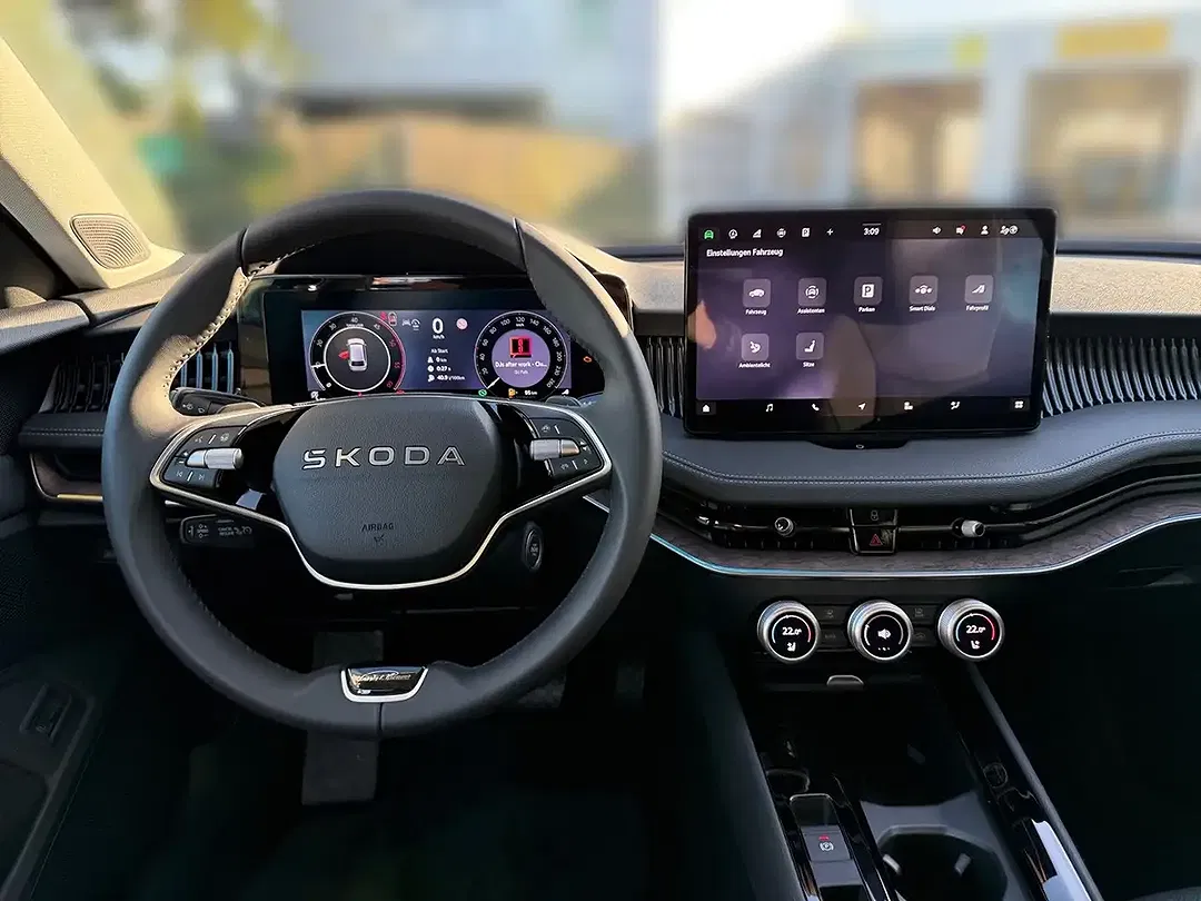 Skoda Superb - Thumbnail 9