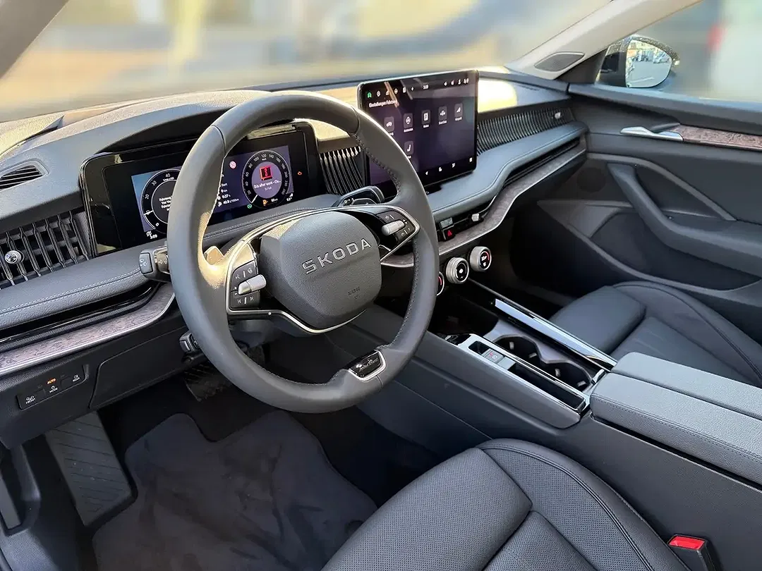 Skoda Superb - Thumbnail 7
